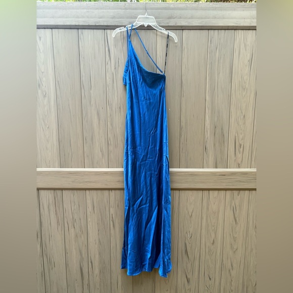 Shona Joy Tatum One-Shoulder Draped Cowl-Back Maxi Dress in Grenadine - Picture 4 of 8